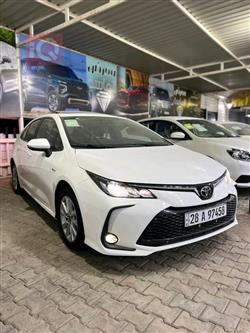 تۆیۆتا کۆرۆلا